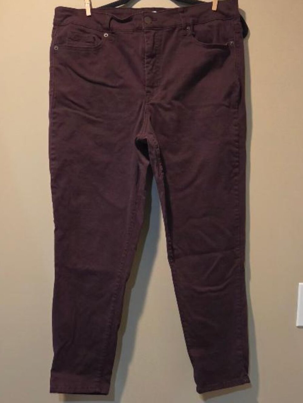 Jessica Simpson High-Rise Skinny Ankle Jeans Deep Burgundy